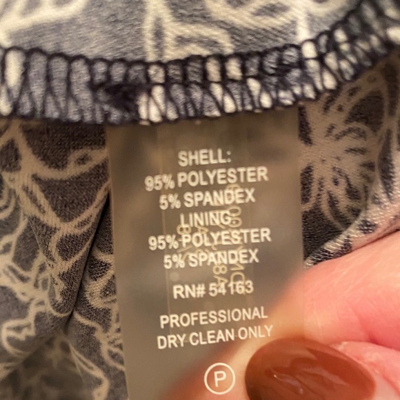 Tommy Hilfiger Black and White Midi Dress - Picture 3 of 3